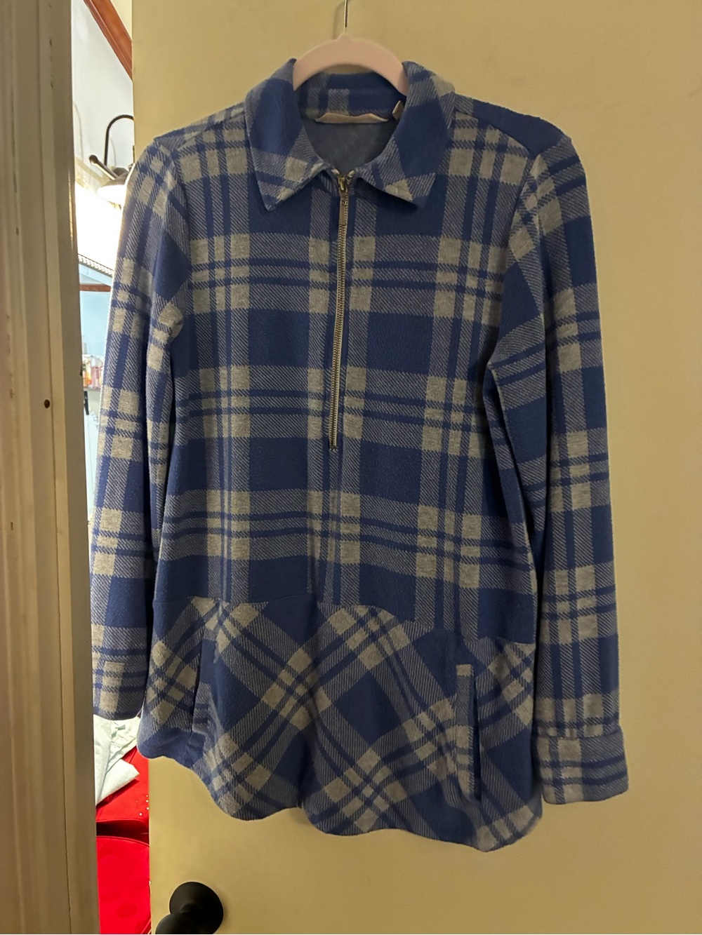 Blue & Gray Plaid Zip-Front Women's Jacket